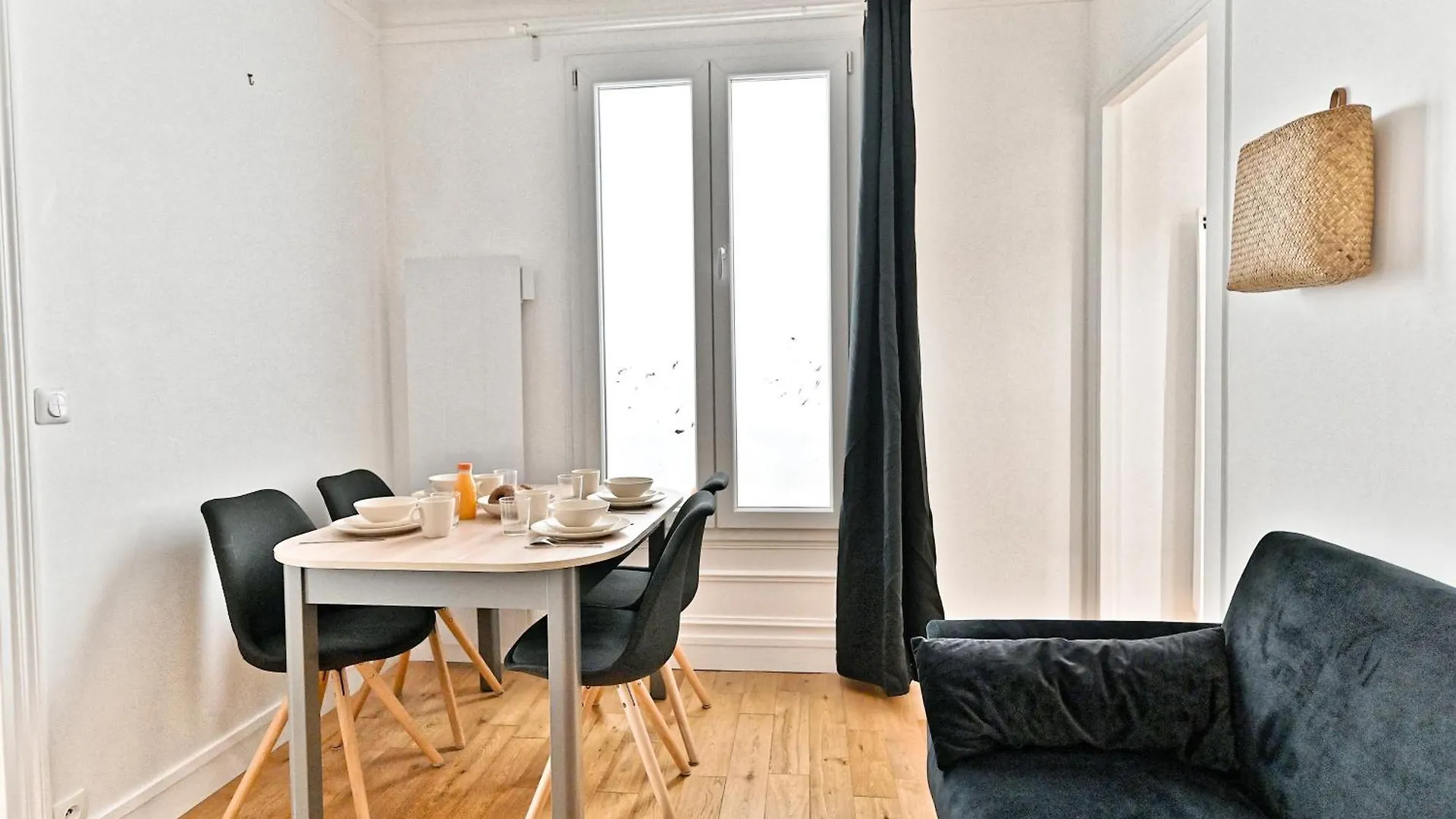 Apartment Sejour Dans Le Quartier Batignole 17eme